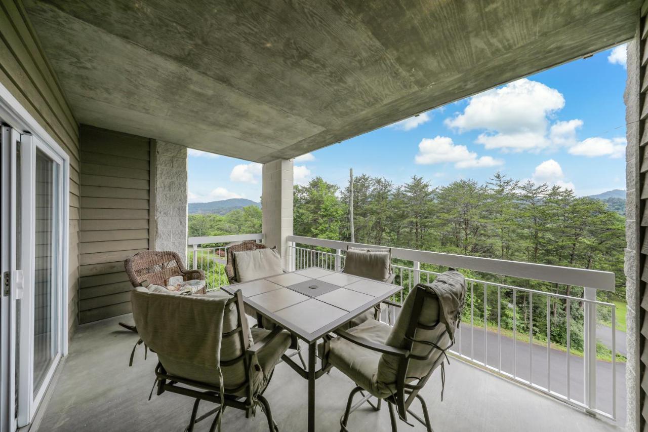A Peaceful Retreat Whispering Pines 622 Appartement Pigeon Forge Buitenkant foto